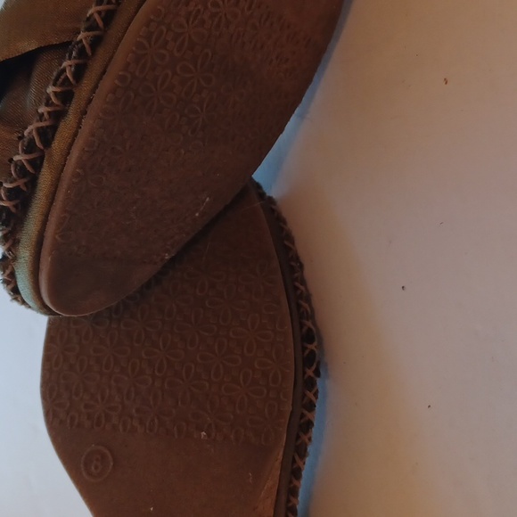 Nue Options sz 8 olive green silk cork wedges peep toe floral lining silk - Picture 7 of 8